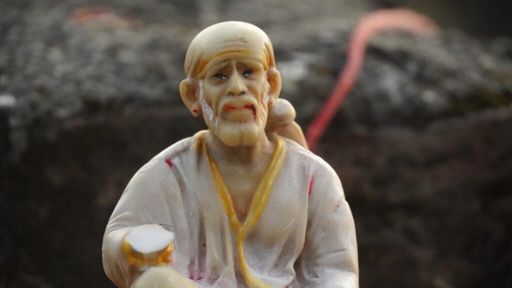 Exploring the Divine Echoes of Sai Baba Gayatri Mantra